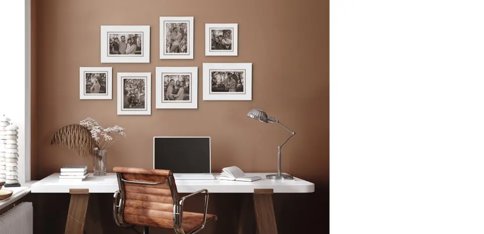 Refreshable Photo Tile