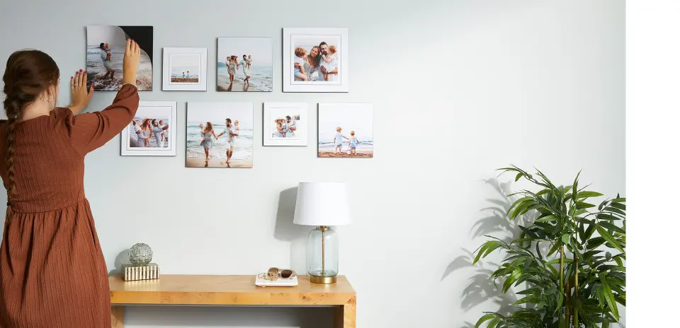 Refreshable Photo Tile