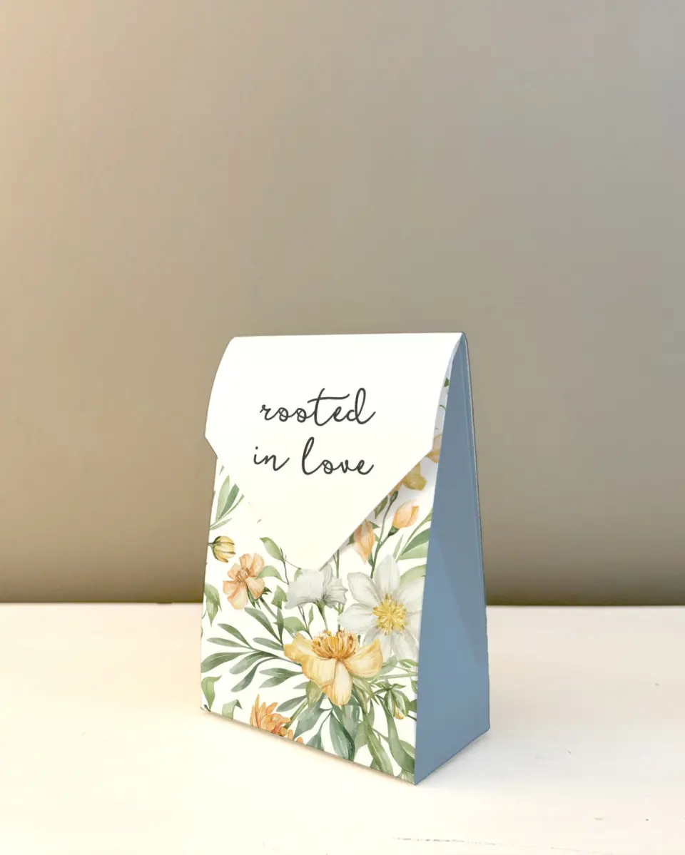 This is a 3.5" x 5.5" Wedding Favor Boxe called Garden Party printed in full color