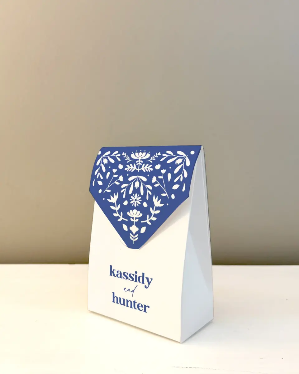 This is a 3.5" x 5.5" Wedding Favor Boxe called The Kassidy printed in full color with Silver foil