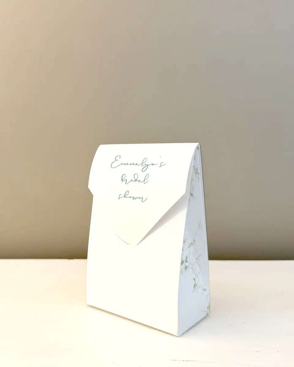 This is a 3.5" x 5.5" Wedding Favor Boxe called Tea Party for You printed in full color with Gold foil