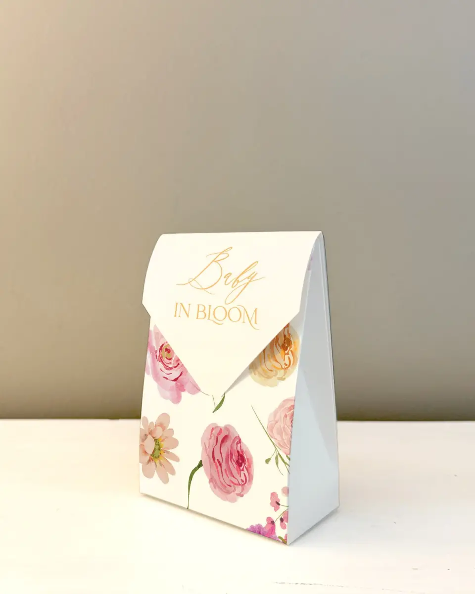 This is a 3.5" x 5.5" Wedding Favor Boxe called Colorful Blooms printed in full color with Gold foil