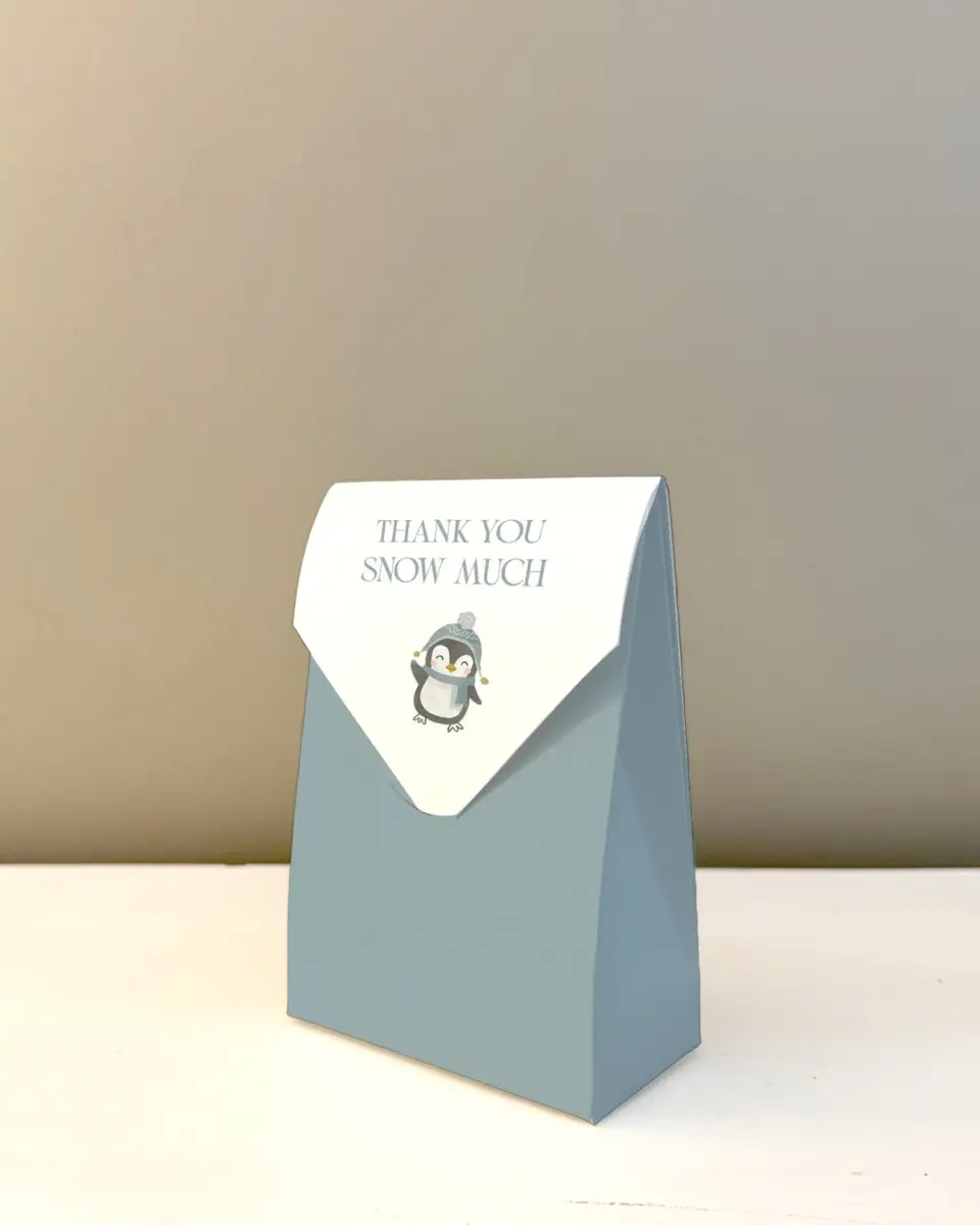 This is a 3.5" x 5.5" Wedding Favor Boxe called Arctic Animals printed in full color with Gold foil
