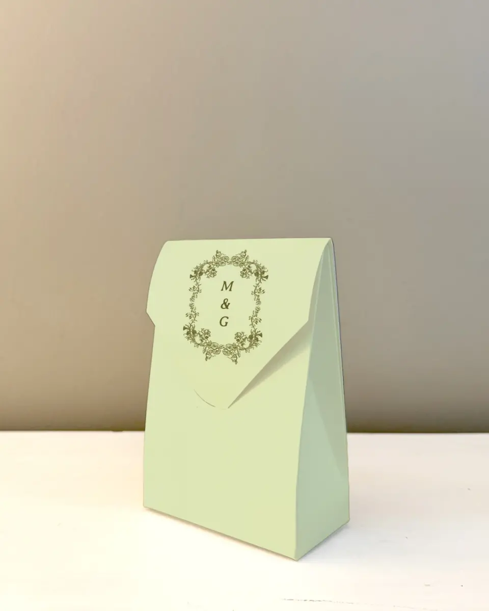 This is a 3.5" x 5.5" Wedding Favor Boxe called Vintage Chinoiserie printed in full color with Rose Gold foil