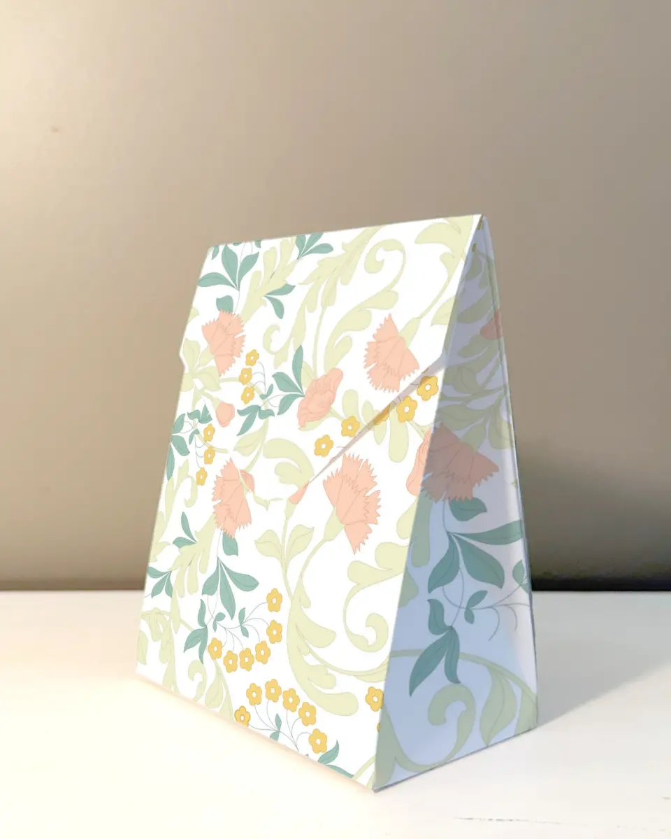 This is a 5" x 7" Business Favor Boxe called Ornate Charm printed in full color with Rose Gold foil