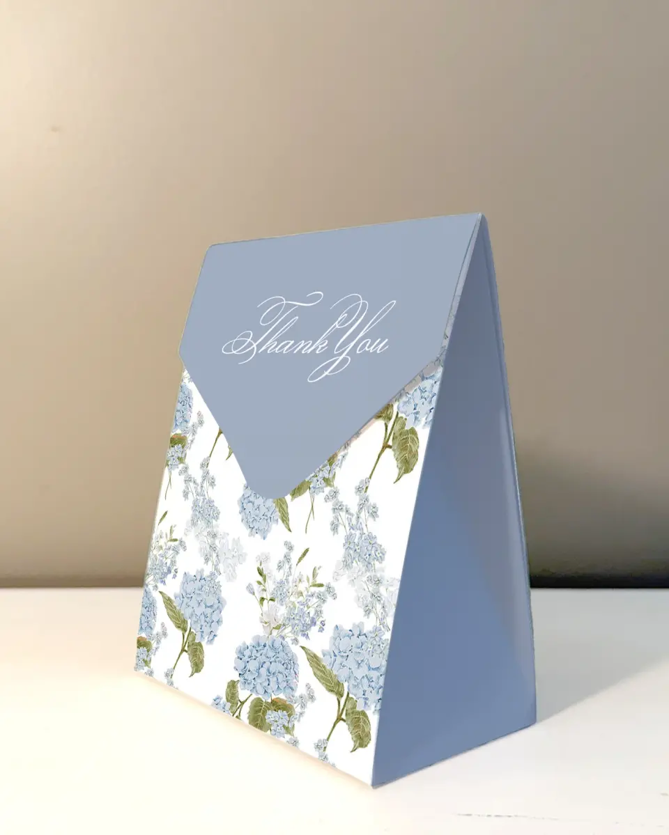 This is a 5" x 7" Wedding Favor Boxe called Bridal Blossoms printed in full color