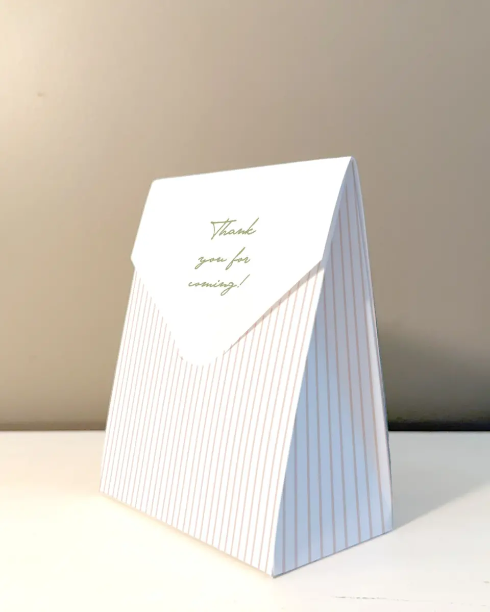 This is a 5" x 7" Wedding Favor Boxe called Verdant Romance printed in full color