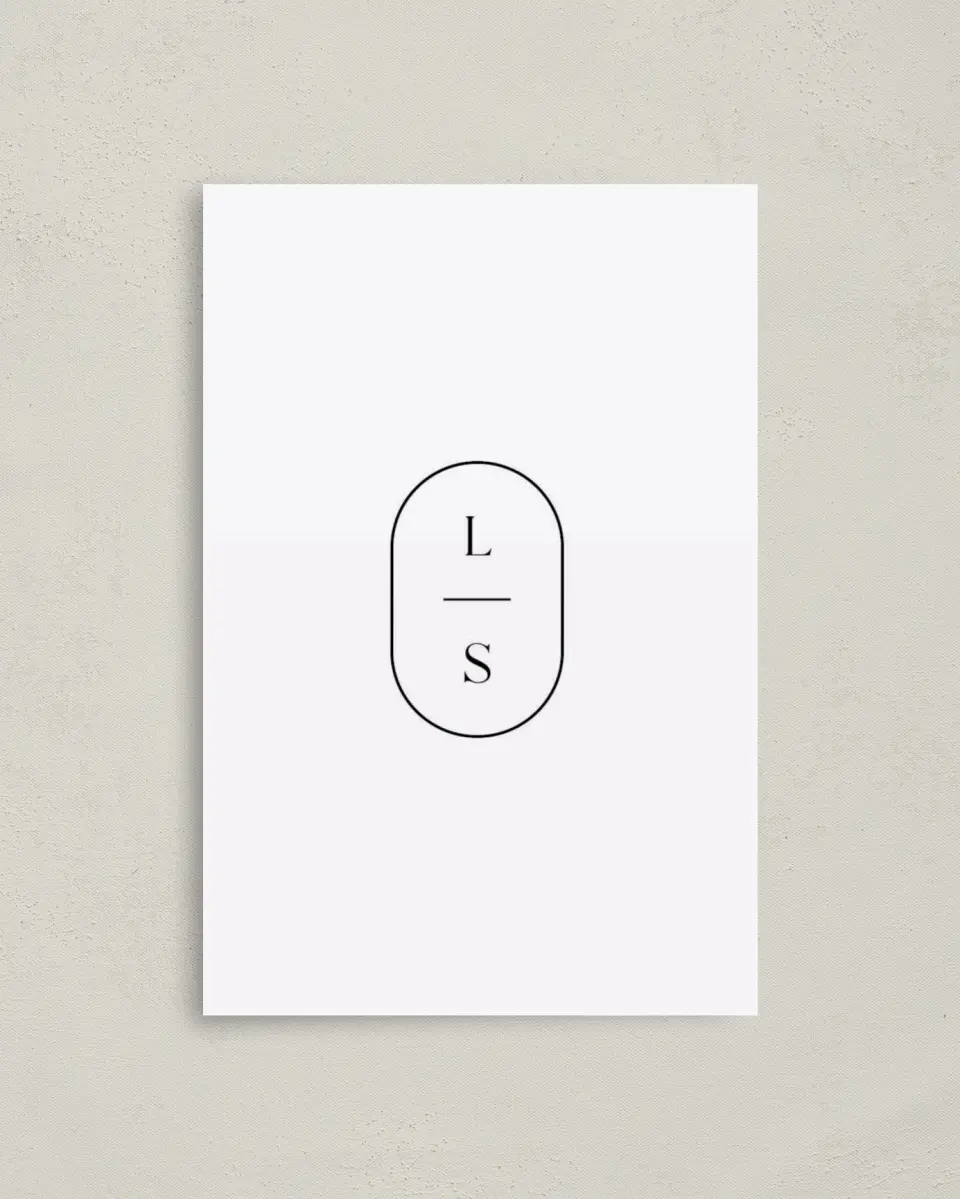 This is a 4" x 6" Folded Personal Stationery called Sleek Signature printed in full color on Premium Smooth paper