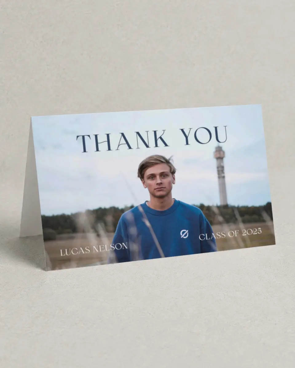 This is a 4" x 6" Folded Graduation Thank You Card called Set Your Sights printed in full color on Premium Smooth paper