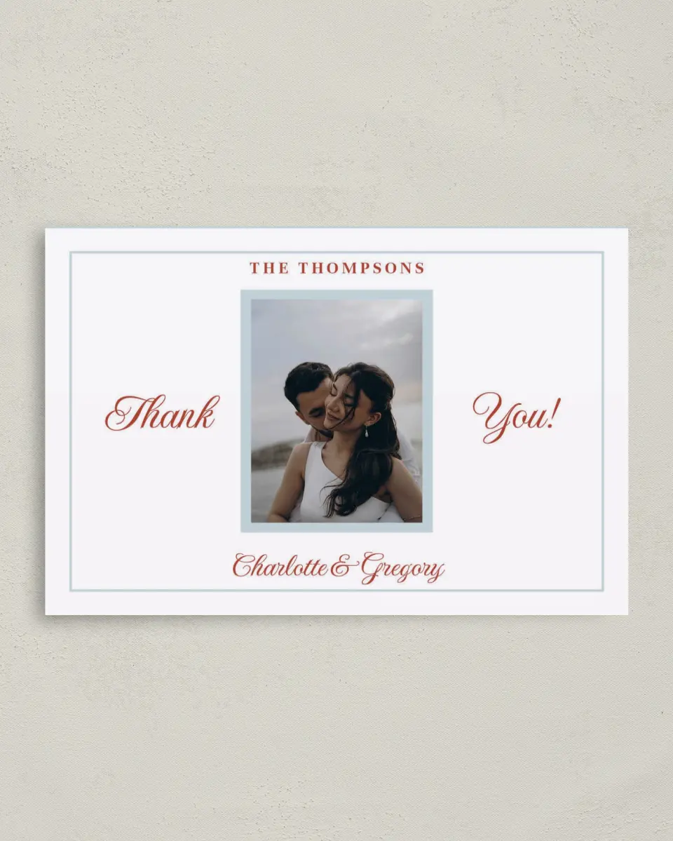 This is a 4" x 6" Folded Thank You Card called Mod Elegance printed in full color on Premium Smooth paper