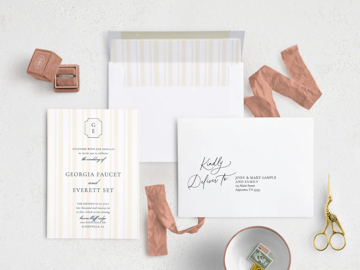 Front with Envelope Liner