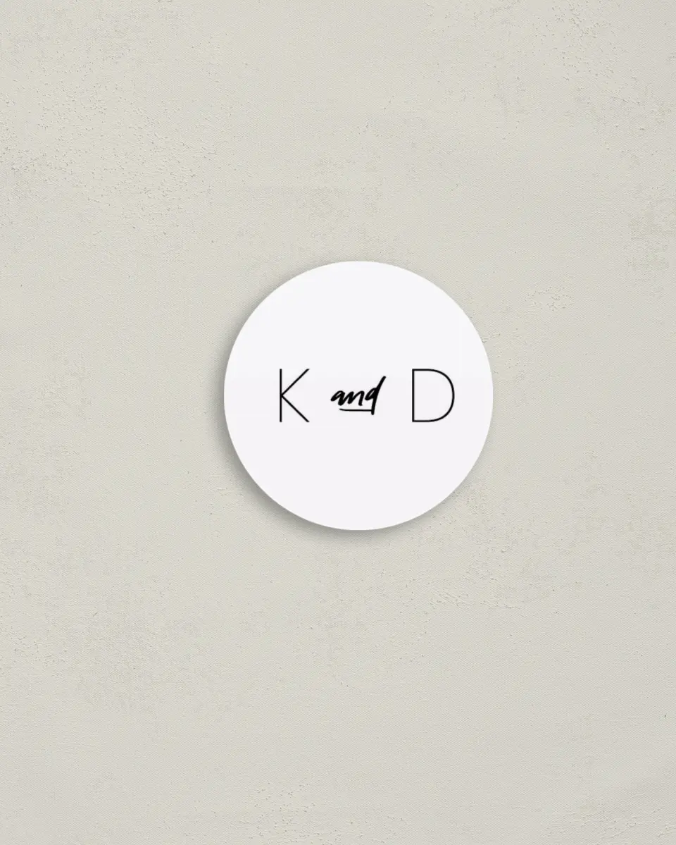 This is a 2" circle Envelope Seal called Dreamy Duo printed in full color