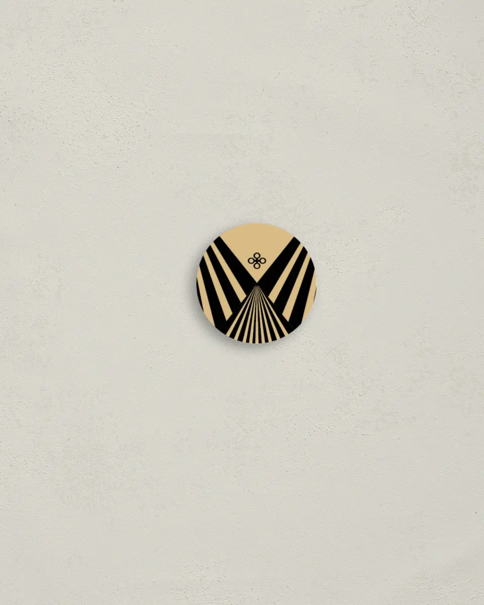 This is a 1¼" circle Envelope Seal called Deco Glam printed in full color