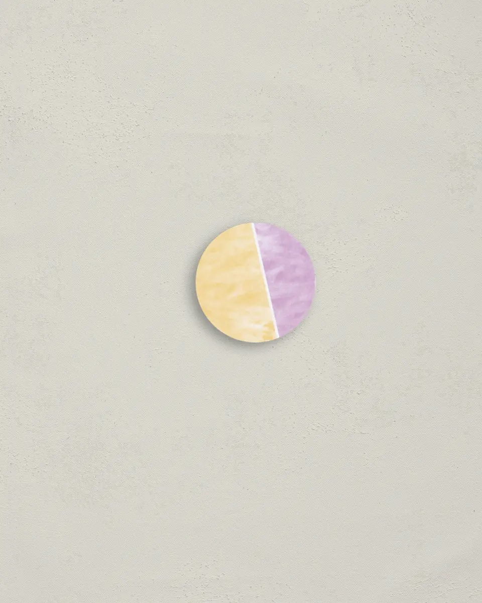 This is a 1¼" circle Envelope Seal called Be Happy! printed in full color