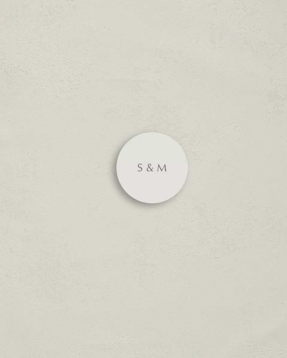 This is a 1¼" circle Envelope Seal called Exquisitely Simple printed in full color