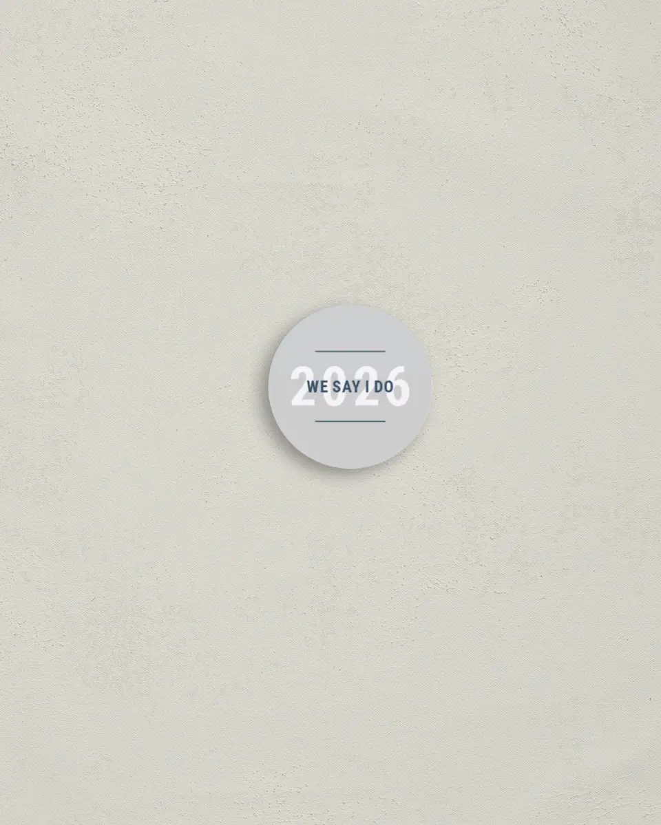 This is a 1¼" circle Envelope Seal called Sweet Snapshots printed in full color