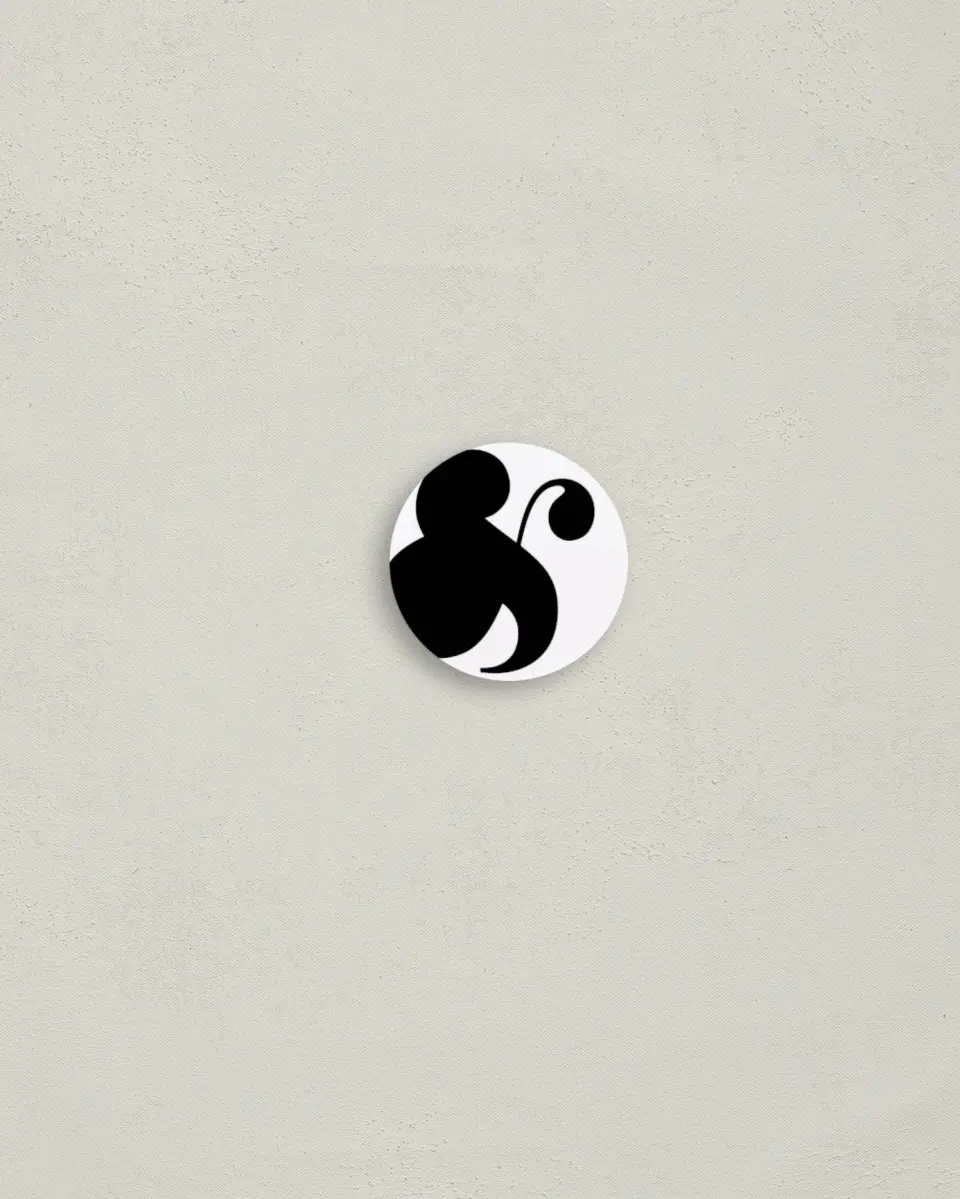 This is a 1¼" circle Envelope Seal called Bold Ampersand printed in full color