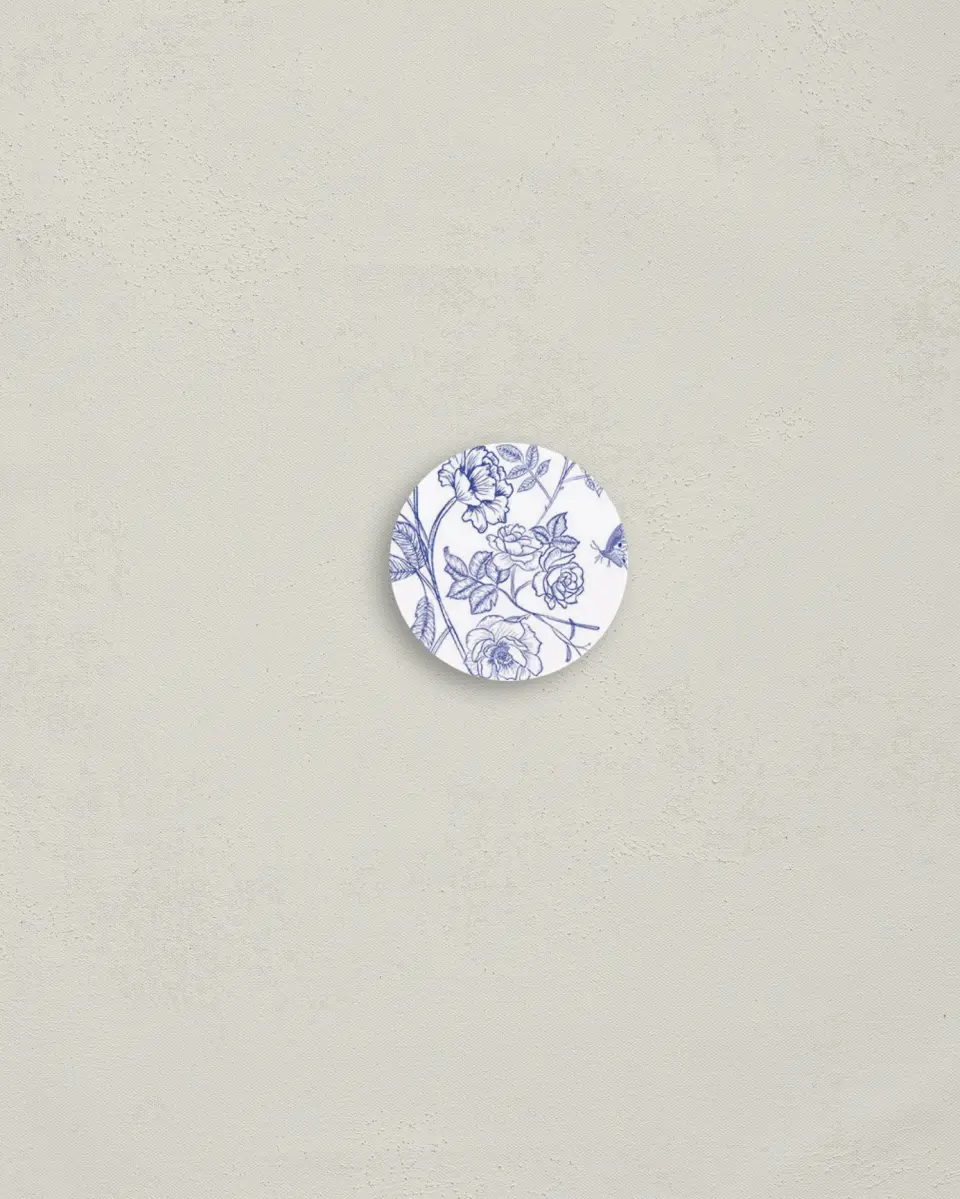 This is a 1¼" circle Envelope Seal called Modern Chinoiserie printed in full color