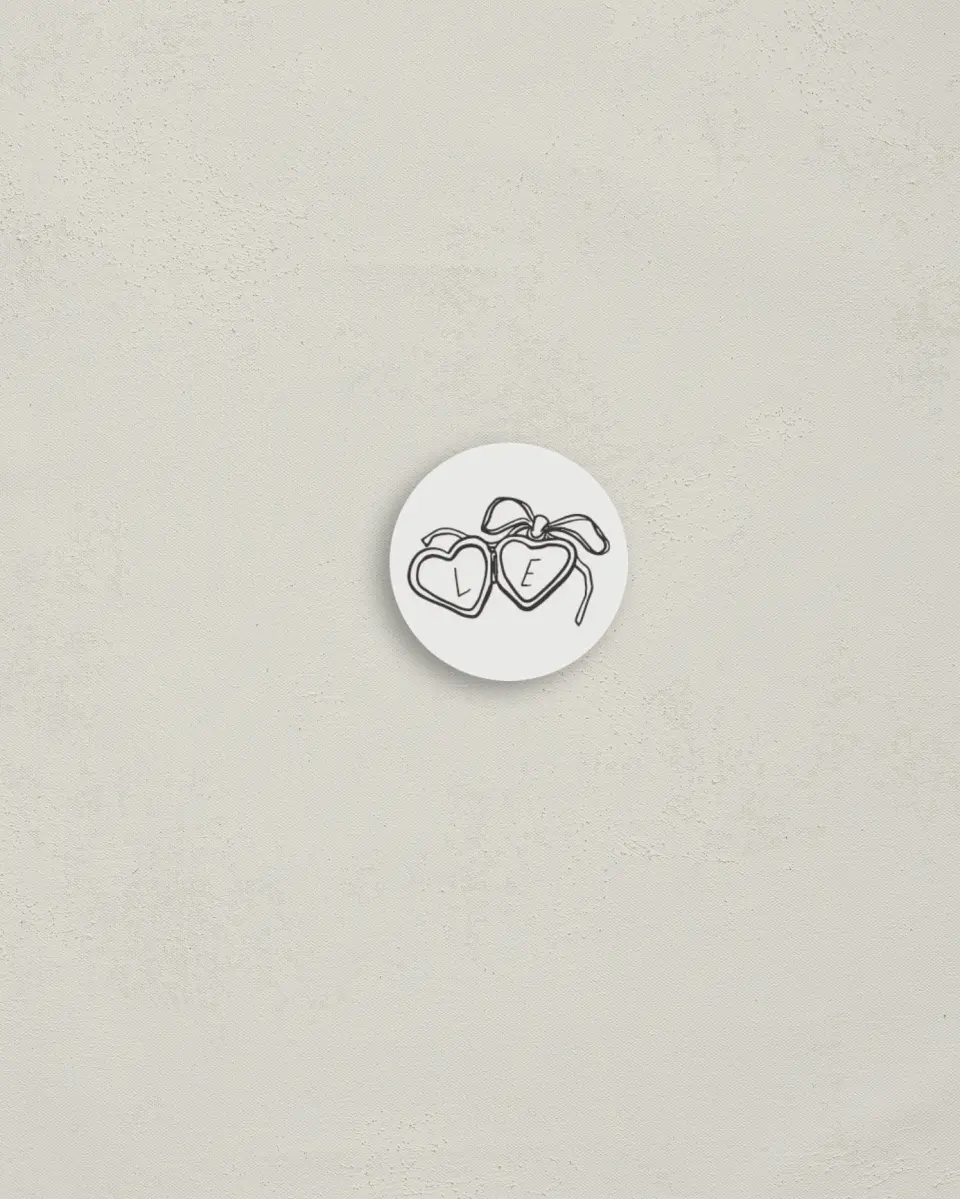 This is a 1¼" circle Envelope Seal called Locket of Love printed in full color