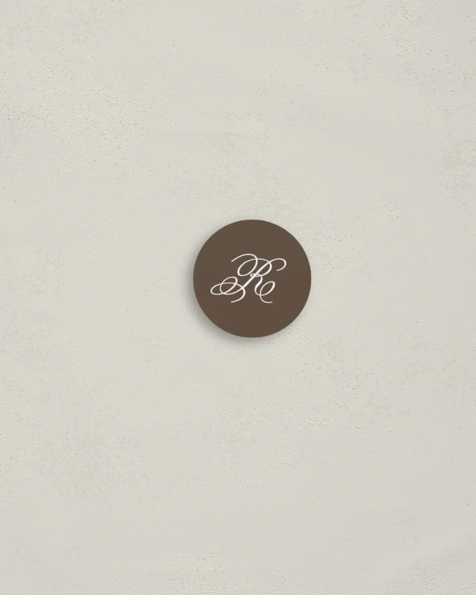 This is a 1¼" circle Envelope Seal called Holloway printed in full color