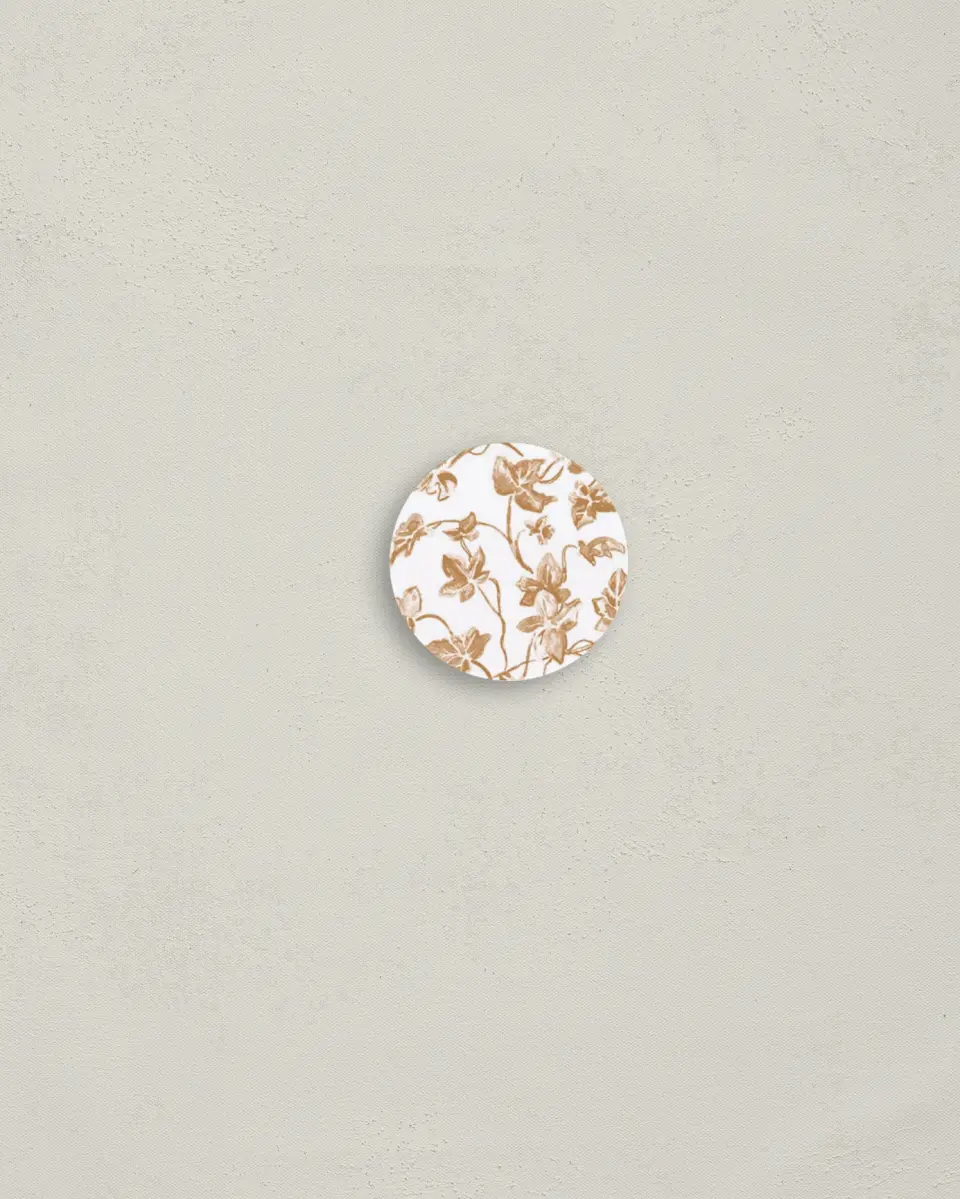 This is a 1¼" circle Envelope Seal called Elegant Autumn printed in full color