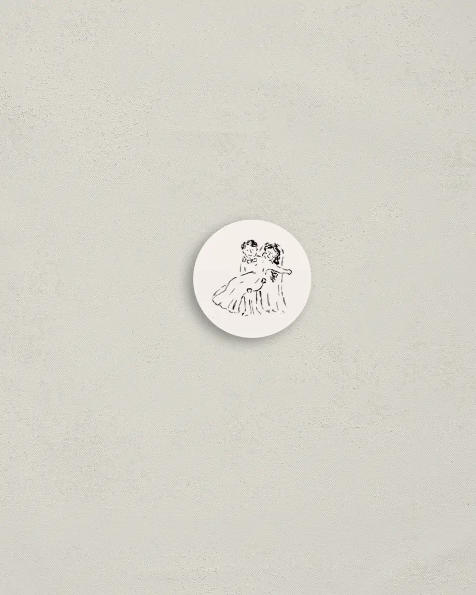 This is a 1¼" circle Envelope Seal called Mi Amor printed in full color