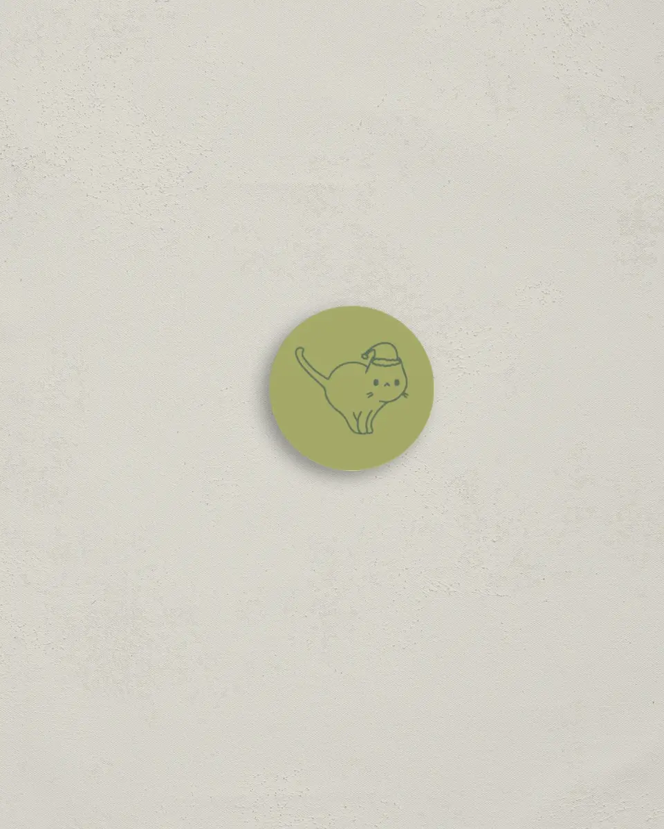 This is a 1¼" circle Envelope Seal called Meowy Christmas printed in full color