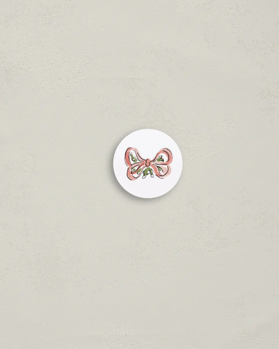 This is a 1¼" circle Envelope Seal called Merry & Matched printed in full color