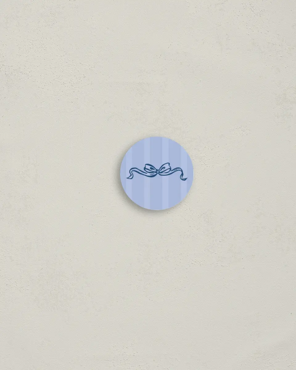 This is a 1¼" circle Envelope Seal called Fur Wishes printed in full color