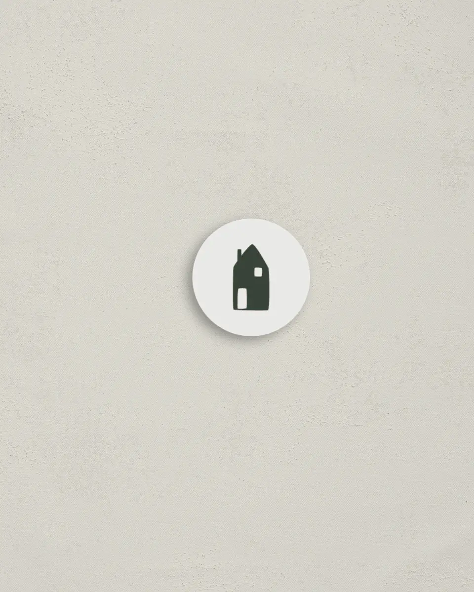 This is a 1¼" circle Envelope Seal called Sweet Dwelling printed in full color