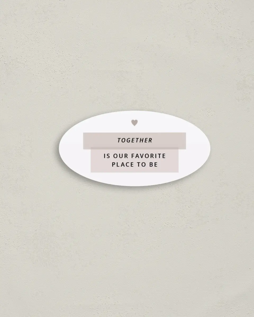 This is a 3" x 1½" Envelope Seal called Honeycomb Sweetness printed in full color