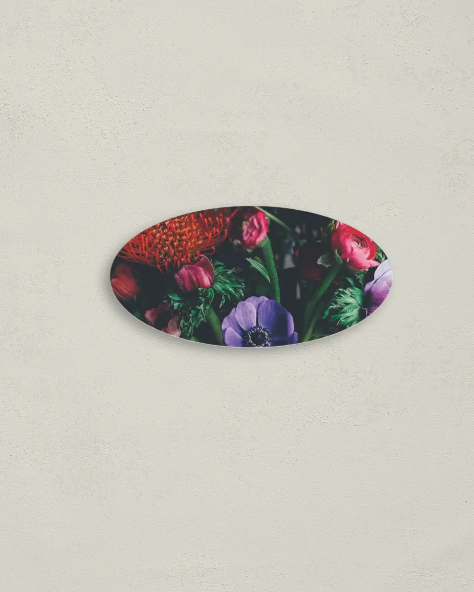 This is a 3" x 1½" Envelope Seal called Lush Botanicals printed in full color