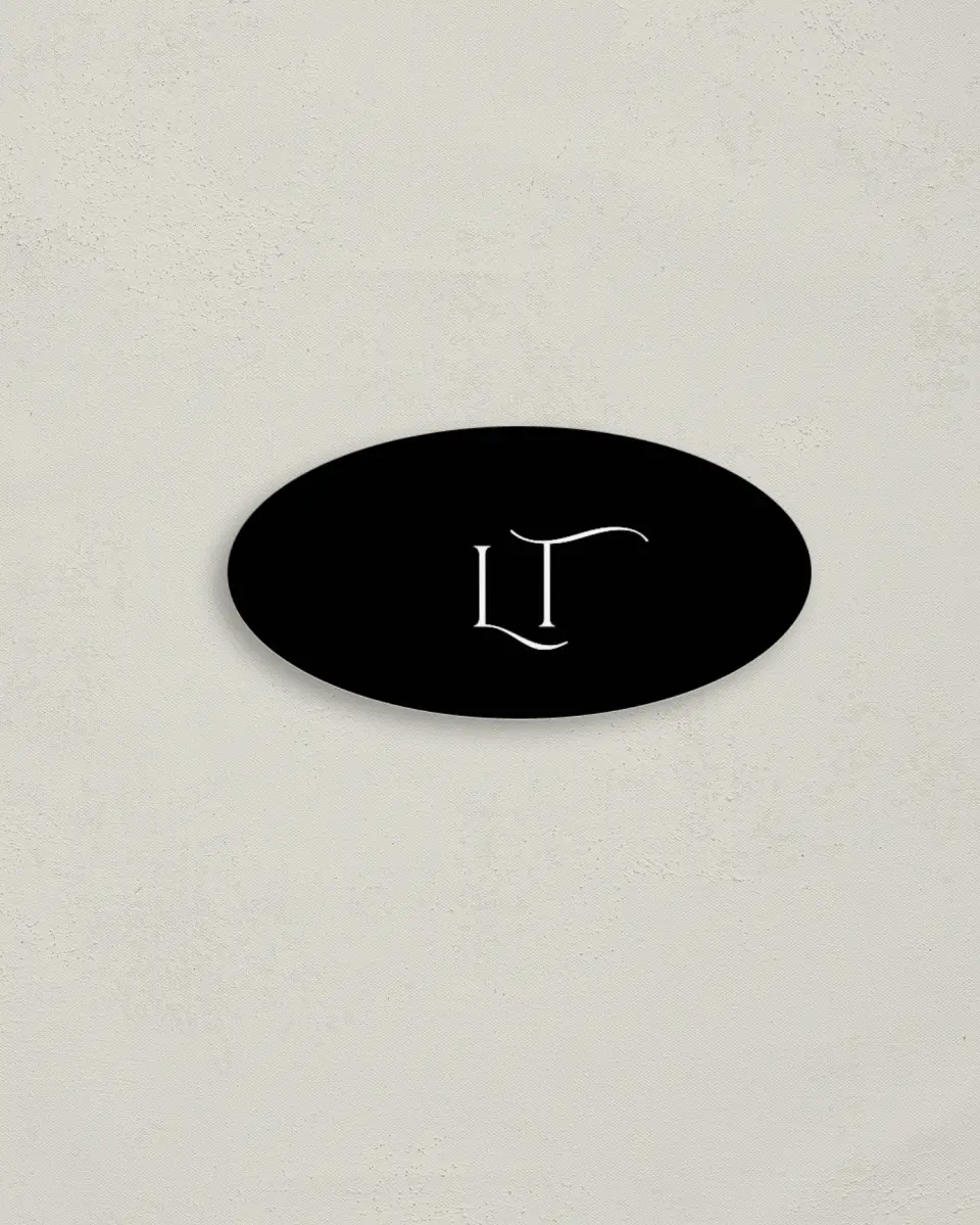 This is a 3" x 1½" Envelope Seal called The Lucy printed in full color