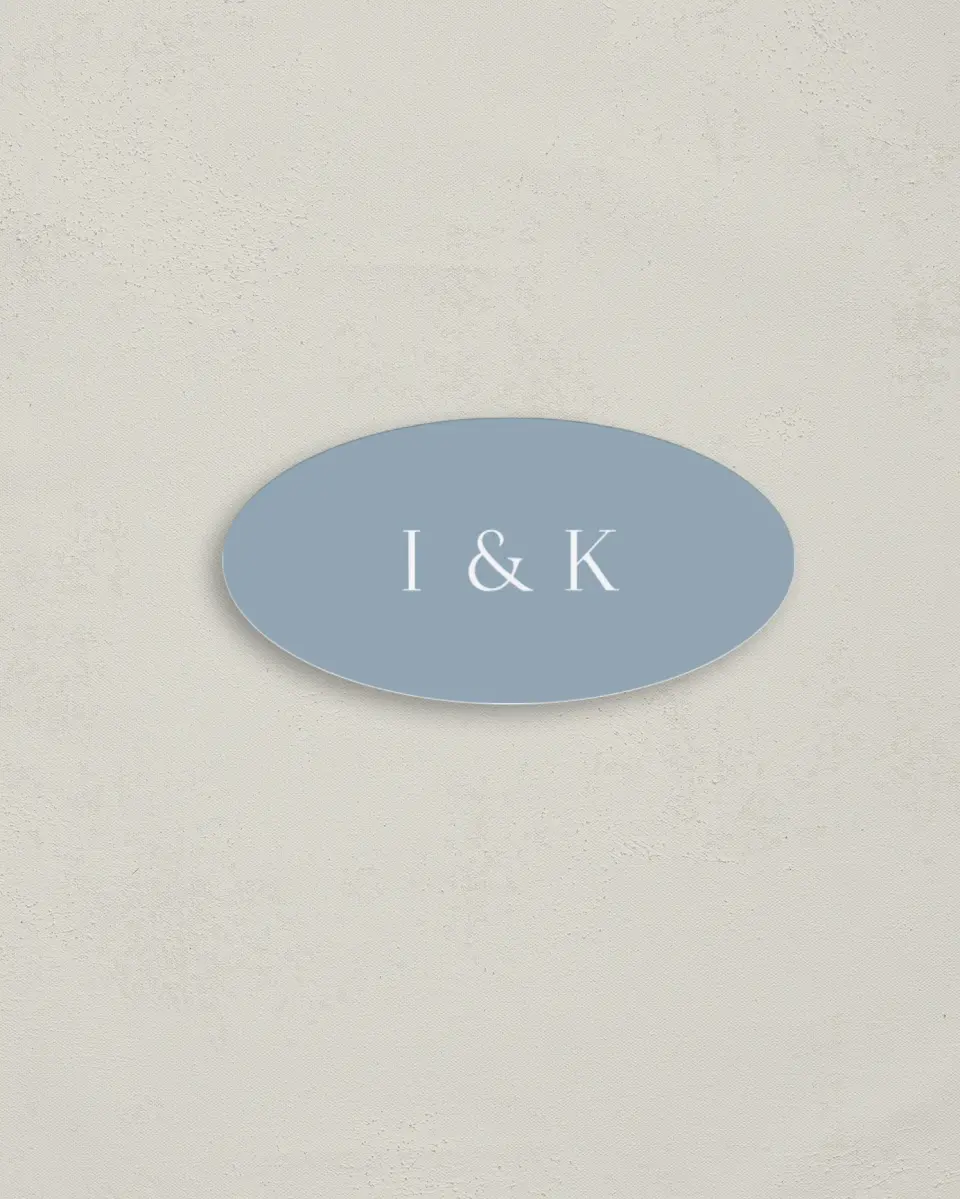 This is a 3" x 1½" Envelope Seal called The Isabella printed in full color