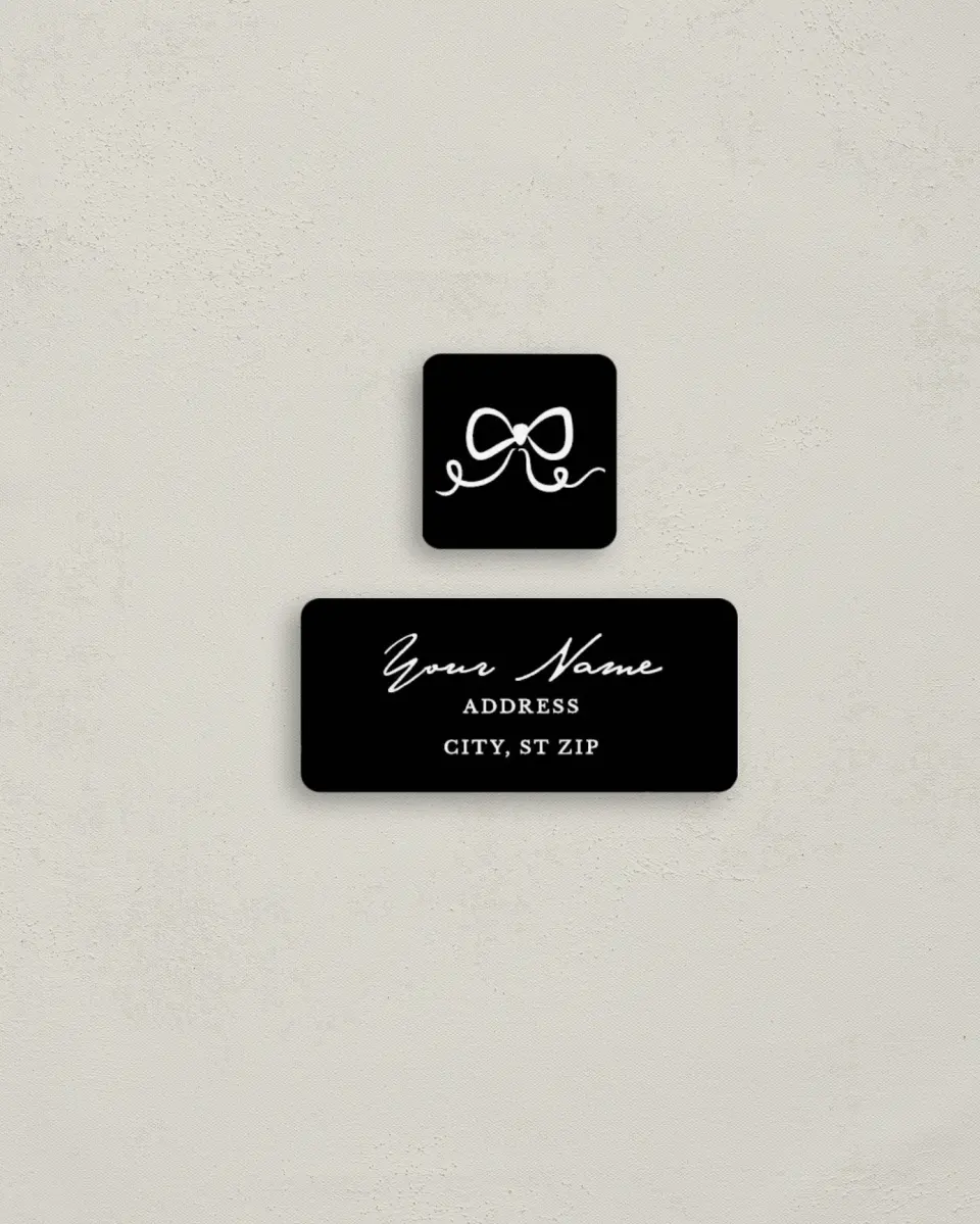 This is a 2¼" x 1" Labels; 1" x 1" Seals Return Address Label called The Madison printed in full color