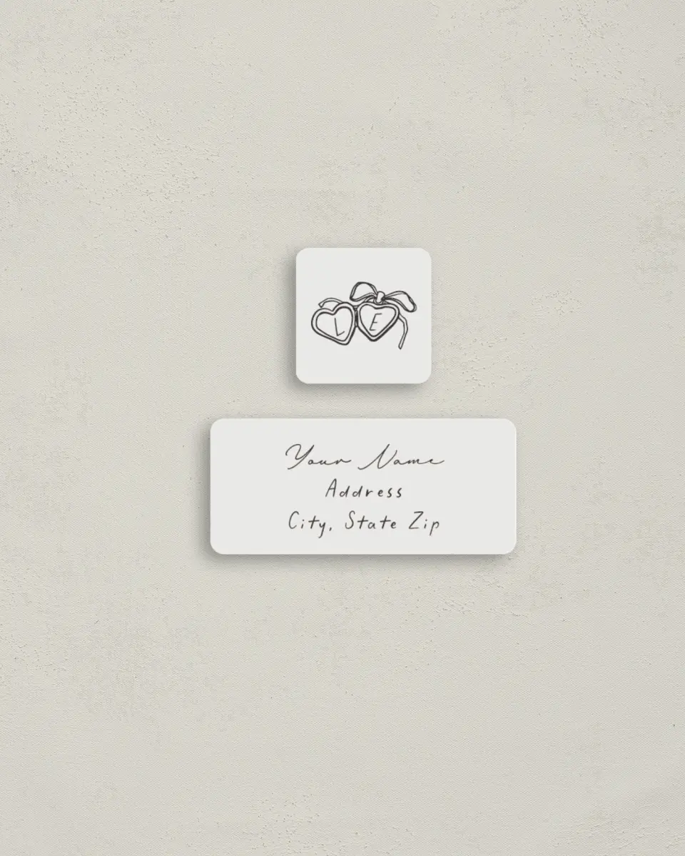 This is a 2¼" x 1" Labels; 1" x 1" Seals Return Address Label called Locket of Love printed in full color