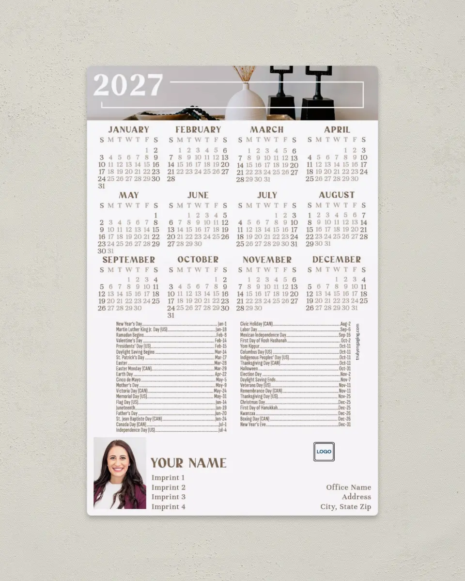This is a 5½" x 8½" Full Magnet Calendar called Home Border printed in full color with a Standard Gloss finish