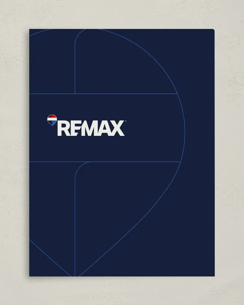 This is a 9" x 12" REMAX Presentation Folder called REMAX Balloon Outline printed in full color on Gloss Finish paper