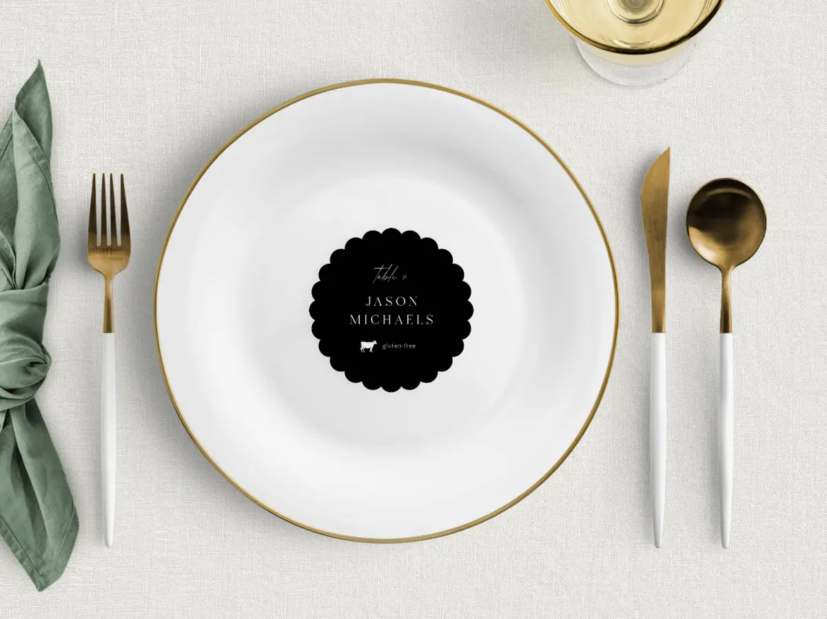 Scalloped Circle Place Cards