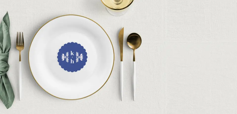Scalloped Circle Place Cards