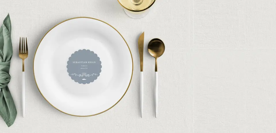 Scalloped Circle Place Cards