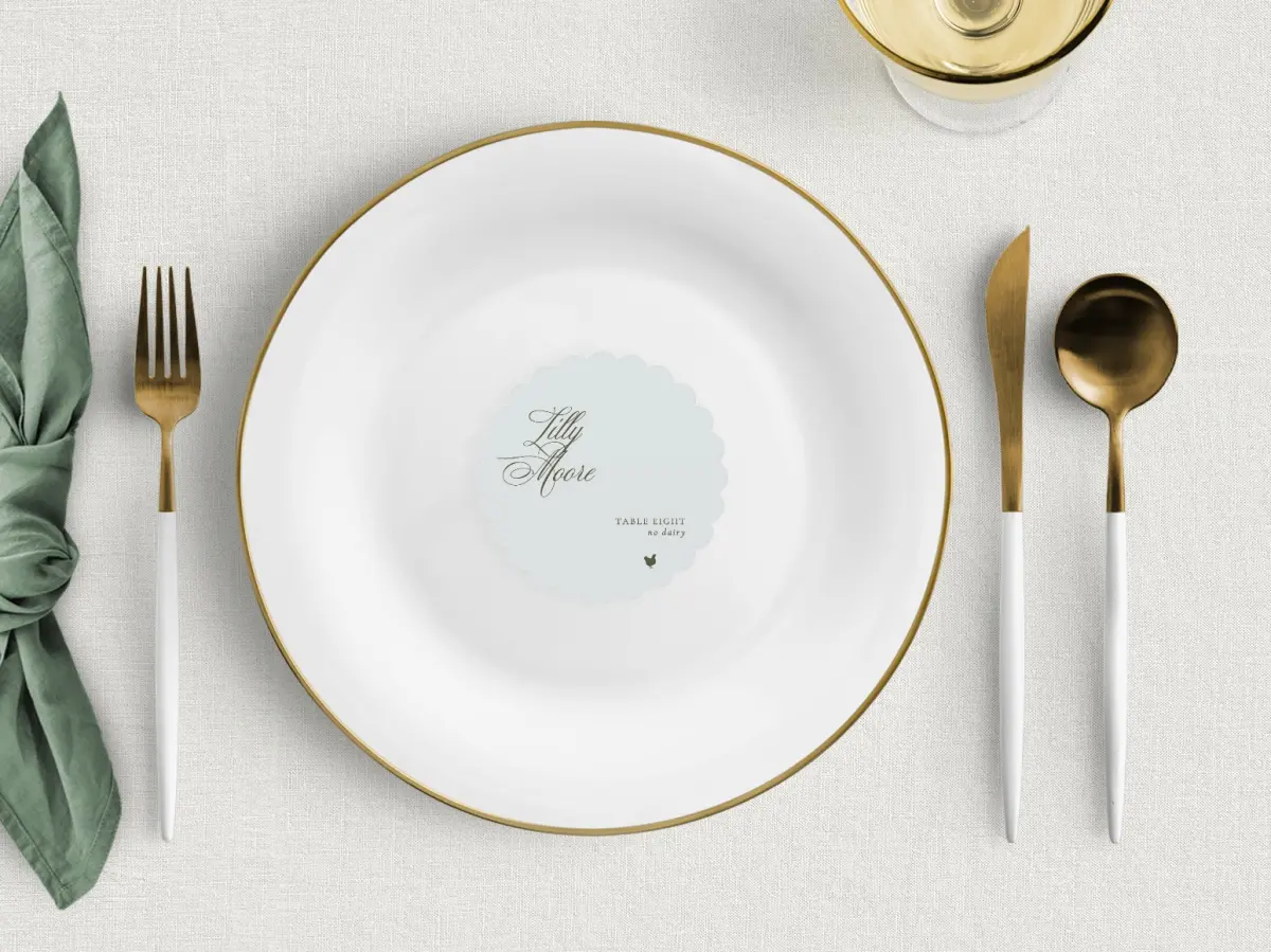 Scalloped Circle Place Cards