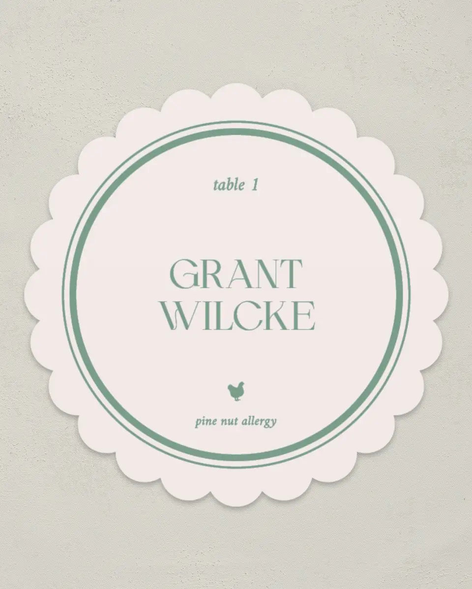 This is a 3.5" Circle Wedding Place Card called Vintage Dream printed in full color on Premium Smooth paper