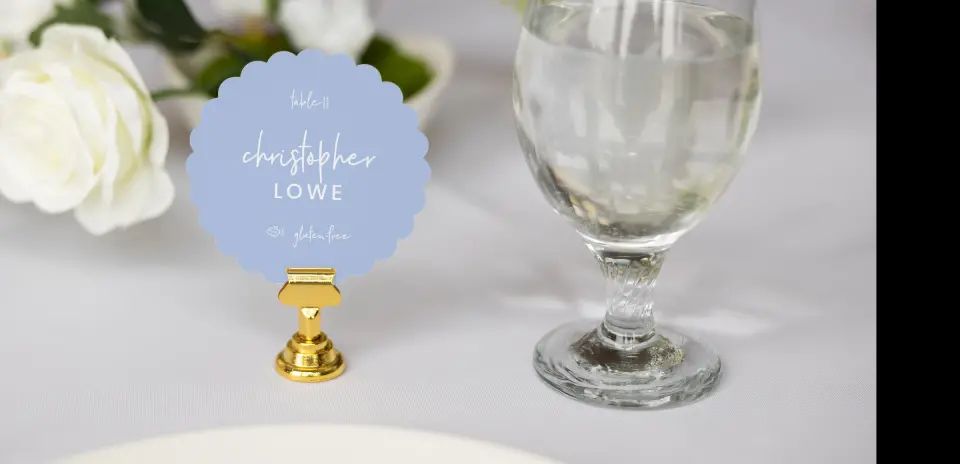 Scalloped Circle Place Cards