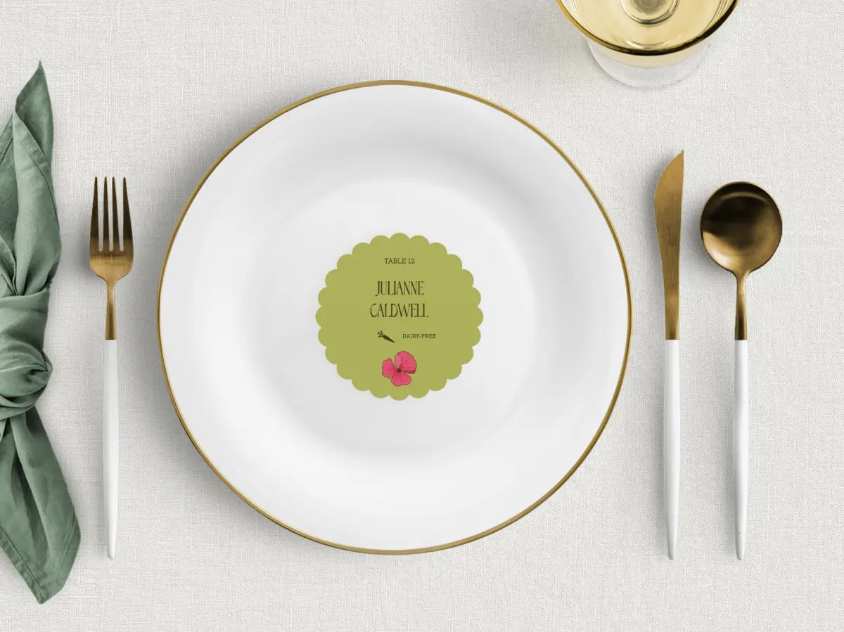 Scalloped Circle Place Cards