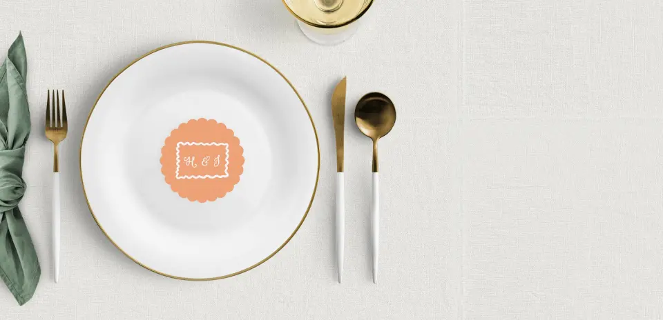 Scalloped Circle Place Cards
