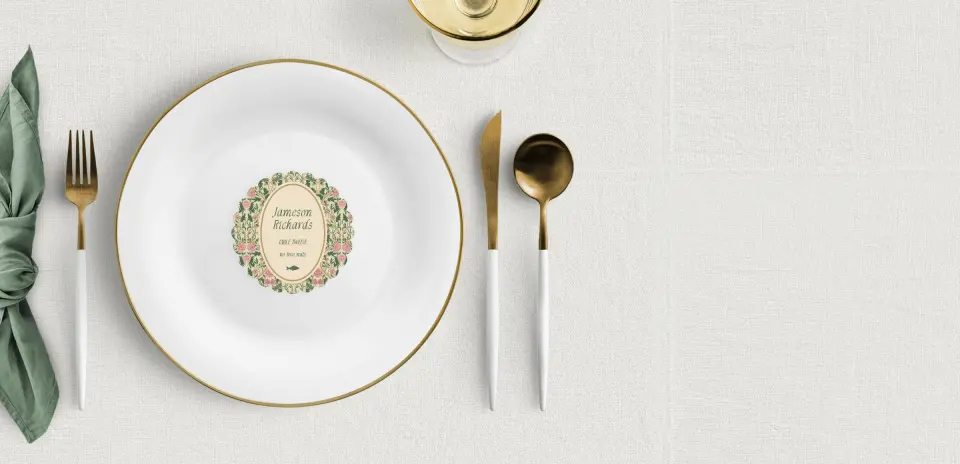 Scalloped Circle Place Cards
