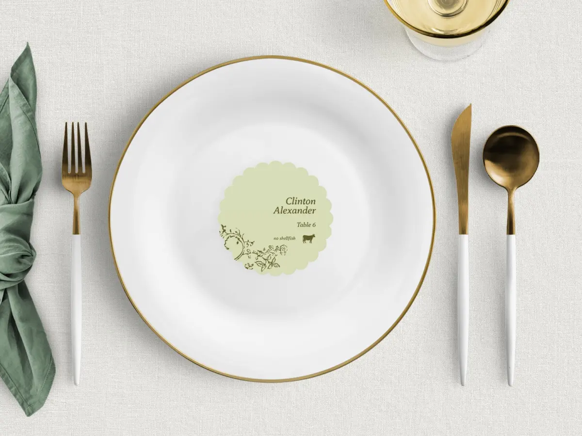 Scalloped Circle Place Cards