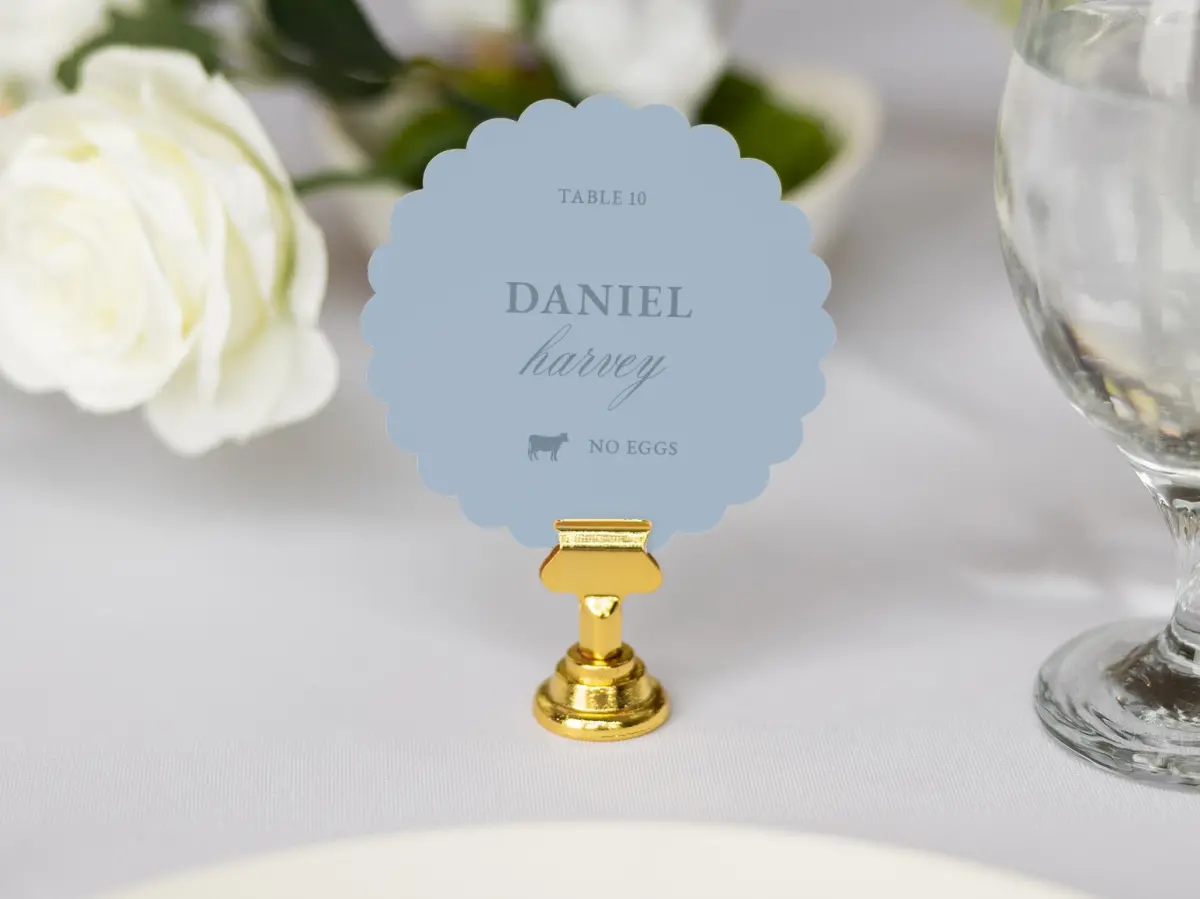 Scalloped Circle Place Cards