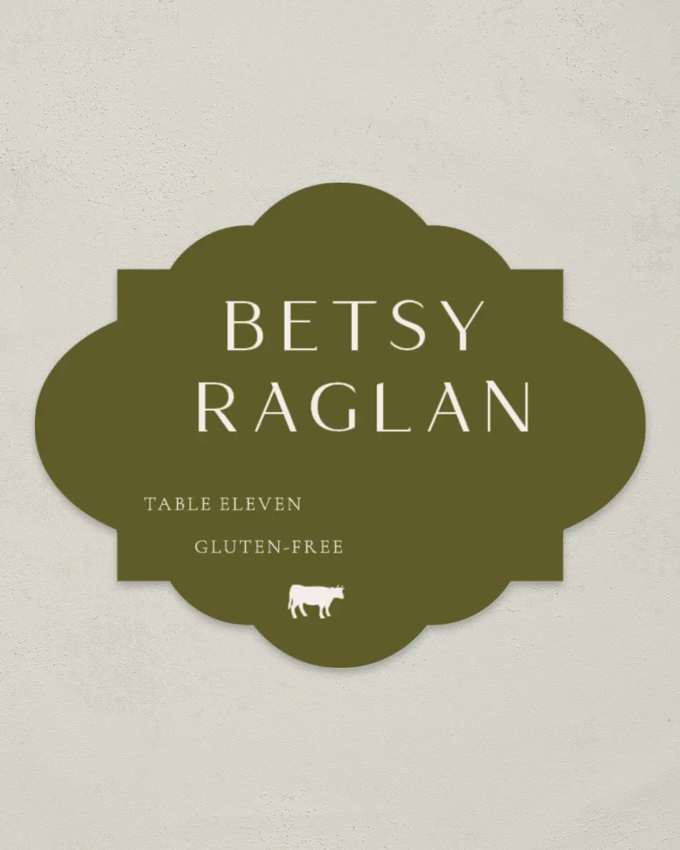 This is a 2.75" x 3.5" Wedding Place Card called Delicate Love printed in full color on Premium Smooth paper